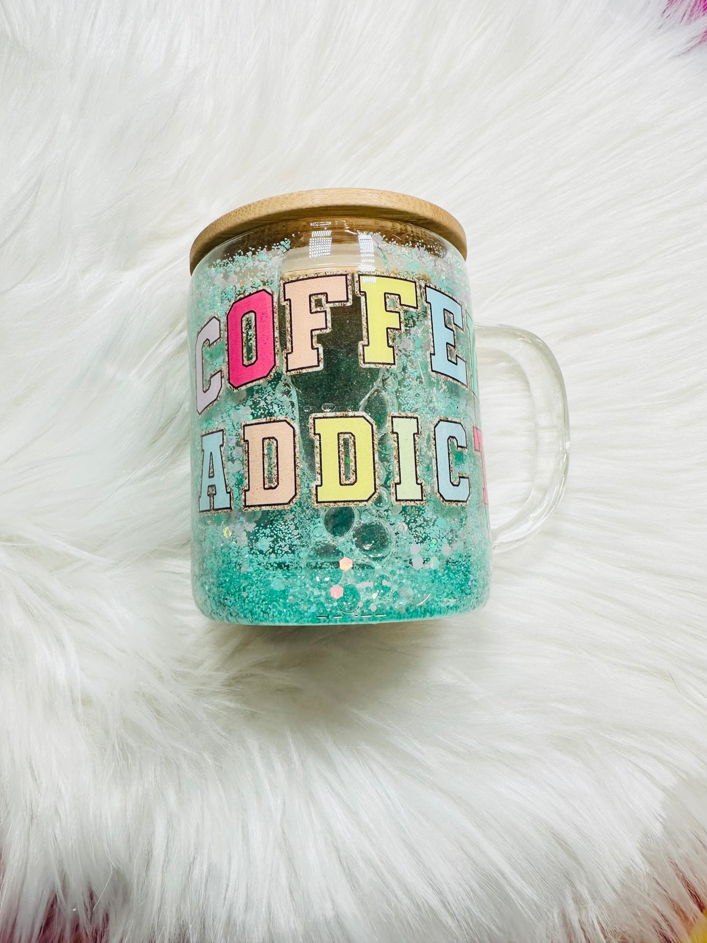 9oz mug- coffee addict